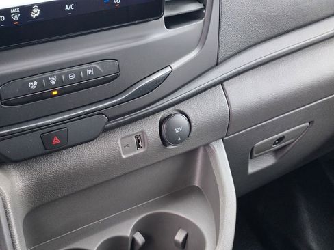 New 2026 Ford Transit 250 Base image 18