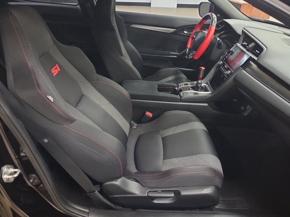 Used 2018 Honda Civic Si image 32