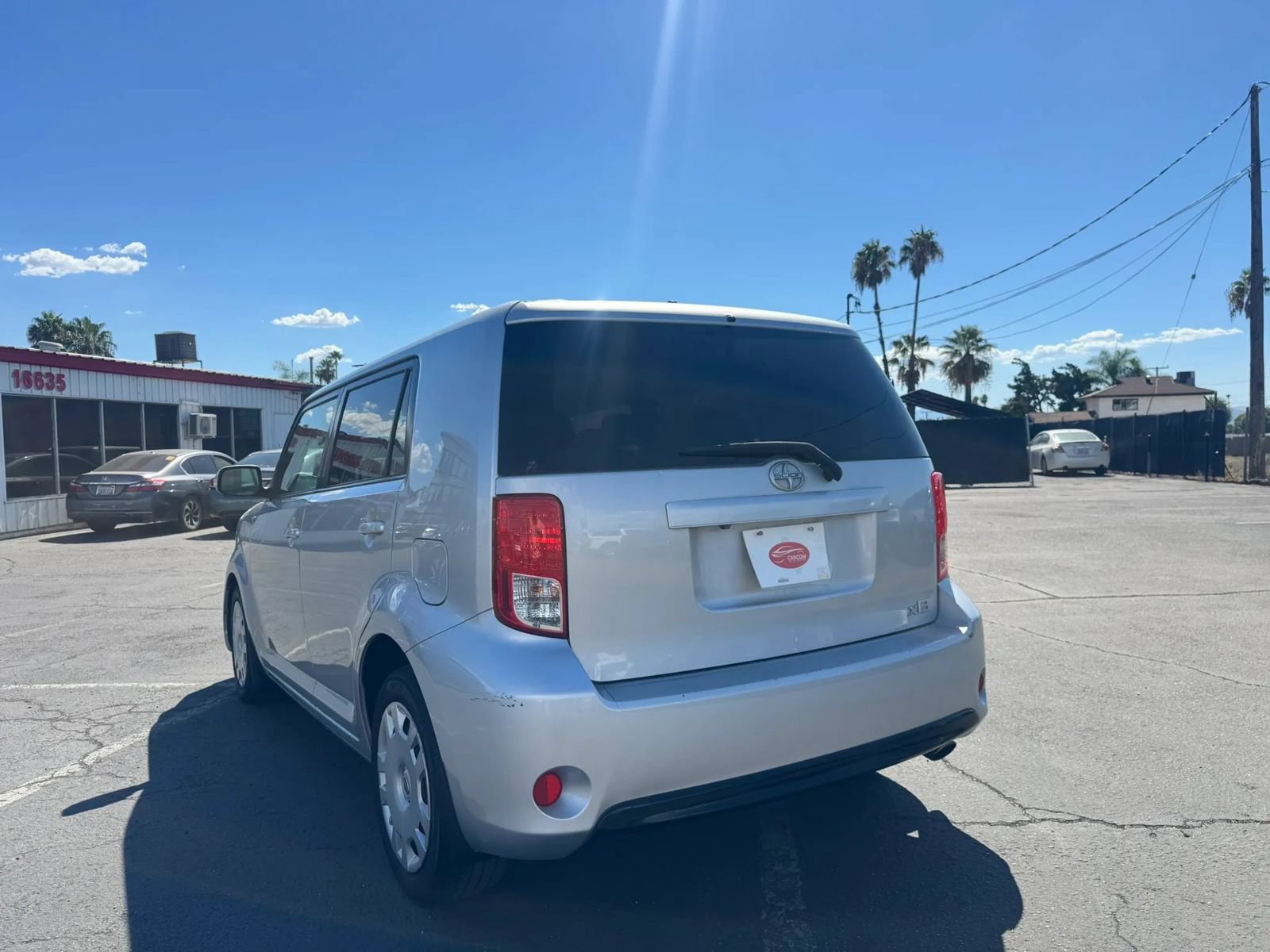 Used 2015 Scion xB FWD image 5
