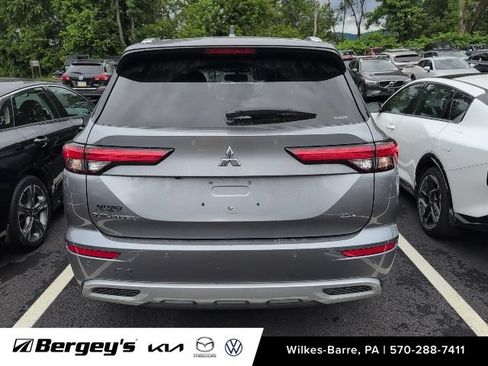 Used 2023 Mitsubishi Outlander SEL AWD/4WD image 8