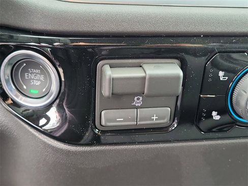 New 2026 Chevrolet Silverado 1500 LT image 12