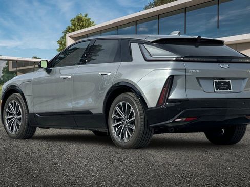 New 2026 Cadillac Lyriq Sport w/ LPO, Floor Liner Package image 6