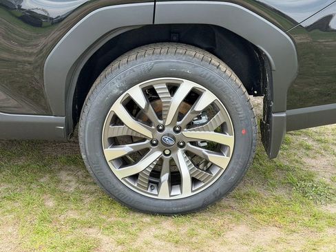 New 2026 Subaru Forester Touring AWD/4WD image 5