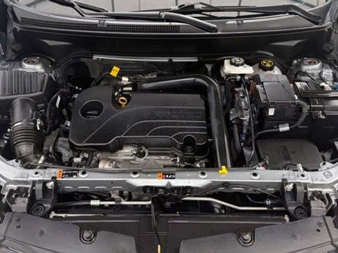 Used 2024 Chevrolet Equinox LT AWD/4WD image 10