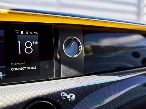 Used 2025 Rolls-Royce Spectre Black Badge image 70