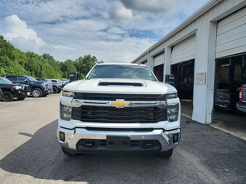 Used 2025 Chevrolet Silverado 2500 LT w/ All Star Edition AWD/4WD image 8