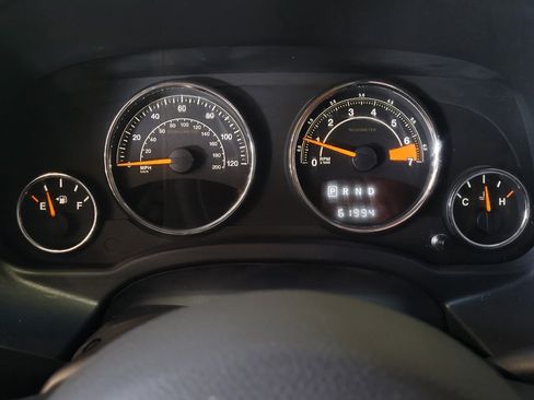 Used 2016 Jeep Compass Latitude image 23