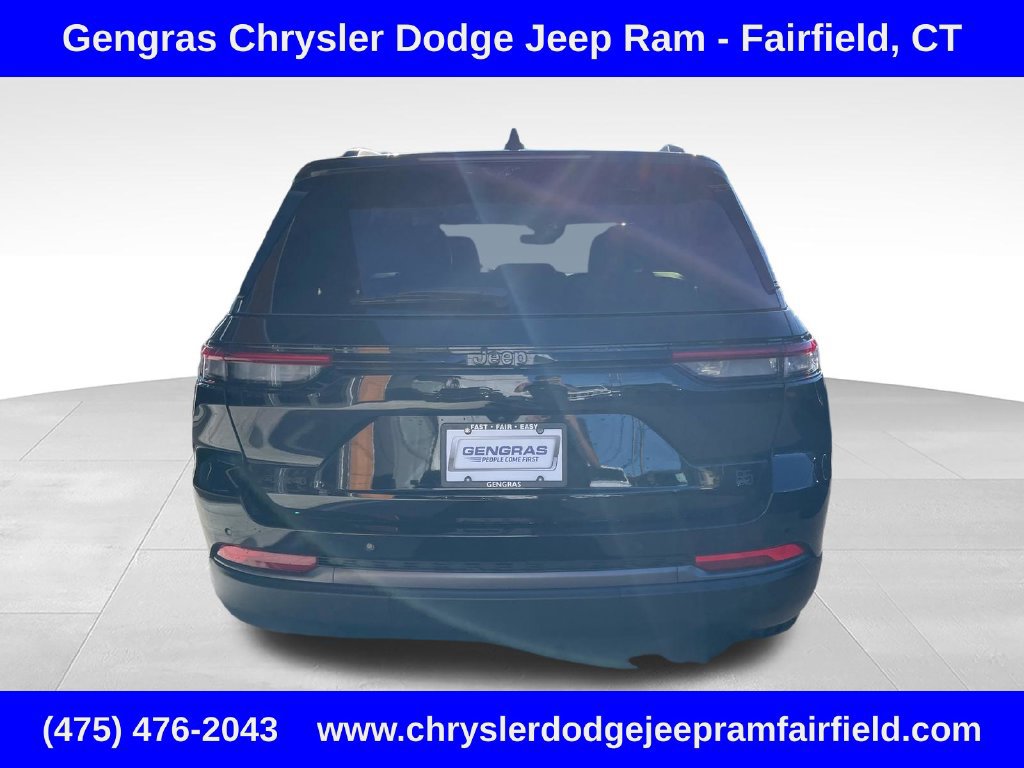 Certified 2026 Jeep Grand Cherokee Limited AWD/4WD image 6