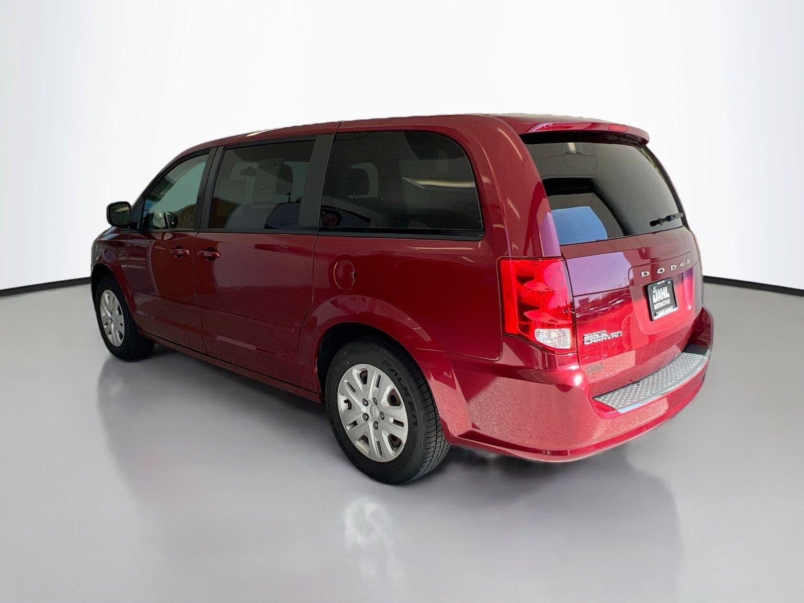 Used 2015 Dodge Grand Caravan SE w/ Quick Order Package 29E SE FWD image 8