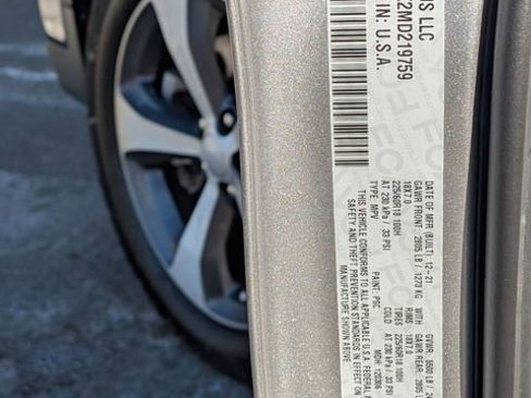 Certified 2021 Jeep Cherokee Limited w/ Trailer Tow Group image 39