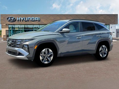 New 2026 Hyundai Tucson SEL FWD image 2