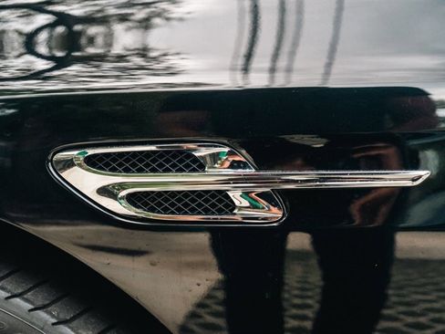 Used 2017 Bentley Continental GT image 14