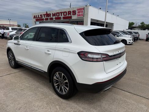 Used 2021 Lincoln Nautilus FWD w/ Equipment Group 101A image 14