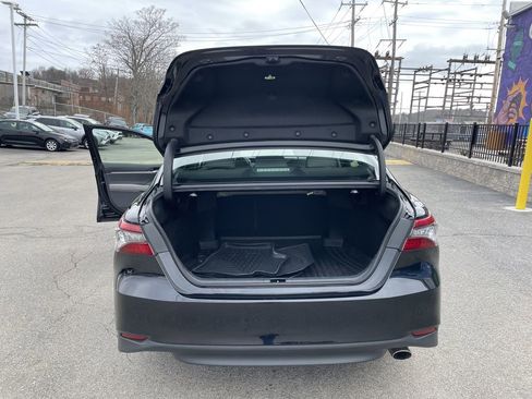 Used 2023 Toyota Camry XLE image 13