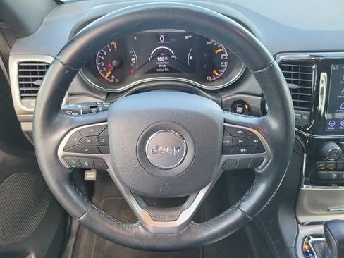 Used 2021 Jeep Grand Cherokee Laredo X RWD image 21