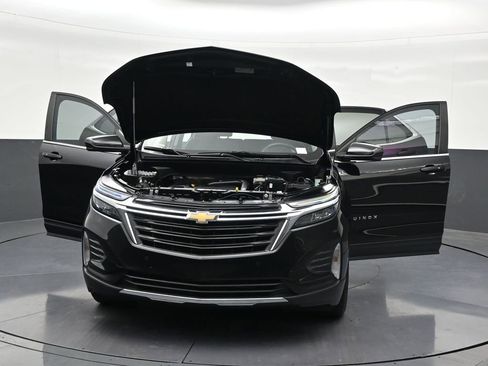 Used 2023 Chevrolet Equinox LT FWD image 41