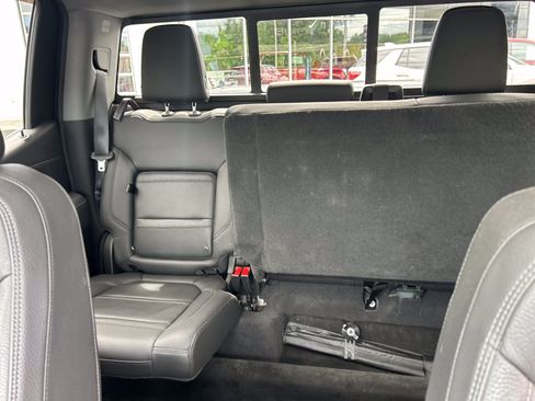 Used 2020 GMC Sierra 1500 Denali w/ Denali Ultimate Package AWD/4WD image 27