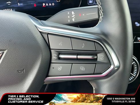 Used 2024 Chevrolet Blazer EV LT AWD/4WD image 38