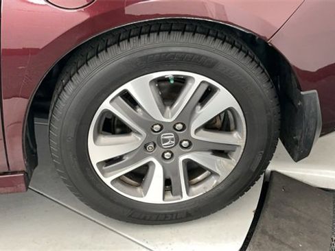 Used 2014 Honda Odyssey Touring image 34