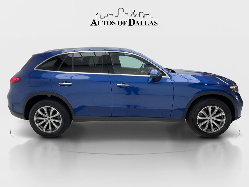 Used 2023 Mercedes-Benz GLC 300 4MATIC w/ Exclusive Trim Package image 7