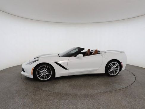 Used 2017 Chevrolet Corvette Stingray Convertible image 5