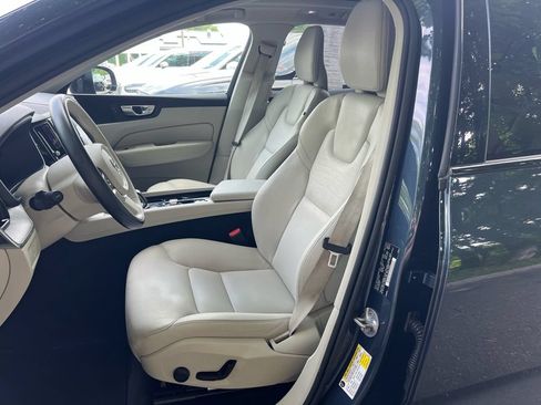 Certified 2023 Volvo XC60 B5 Plus w/ Climate Package AWD/4WD image 11