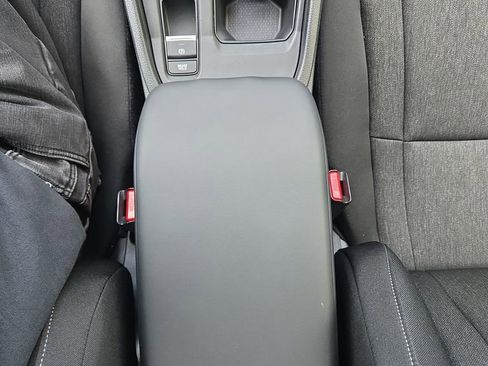Certified 2025 Honda Accord LX image 22