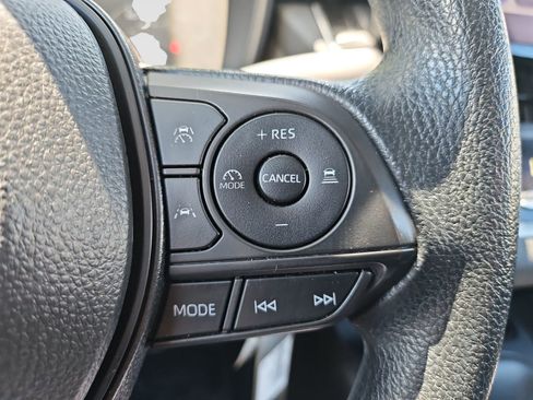 Used 2024 Toyota Corolla LE FWD image 23