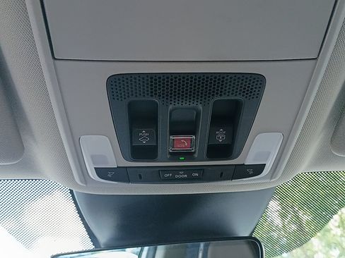 Used 2026 Honda Pilot Elite image 26