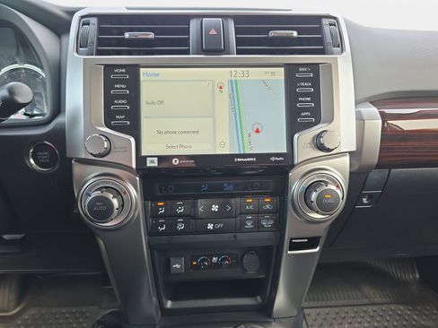 Used 2024 Toyota 4Runner Limited image 19