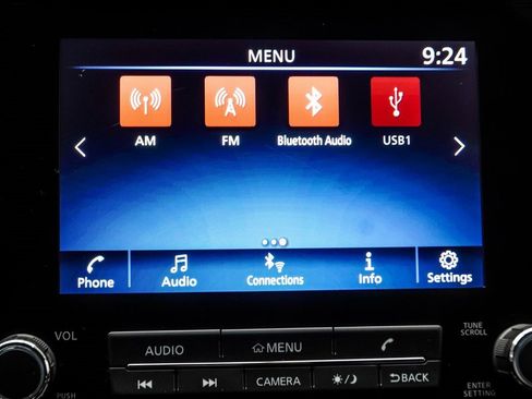 Used 2022 Nissan Frontier SV image 24