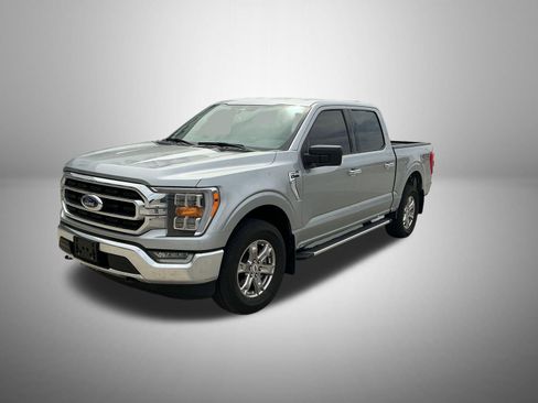 Used 2022 Ford F150 XLT w/ Equipment Group 302A High image 4