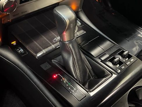 Used 2020 Lexus GX 460 Premium w/ Premium Package AWD/4WD image 21