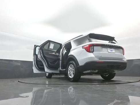 New 2026 Ford Explorer Active image 44