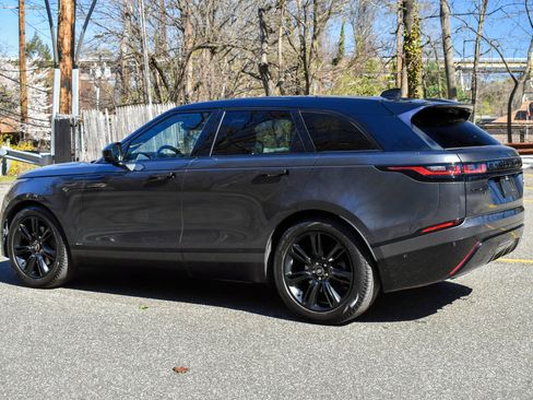 Used 2021 Land Rover Range Rover Velar R-Dynamic S image 6