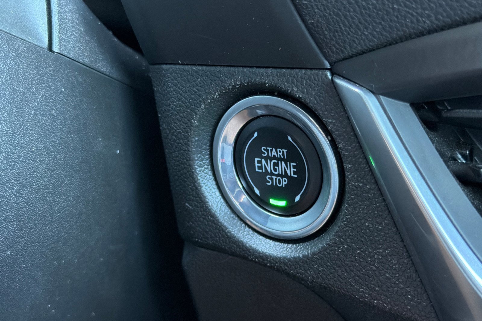 Used 2024 Buick Encore GX Sport Touring AWD/4WD image 19