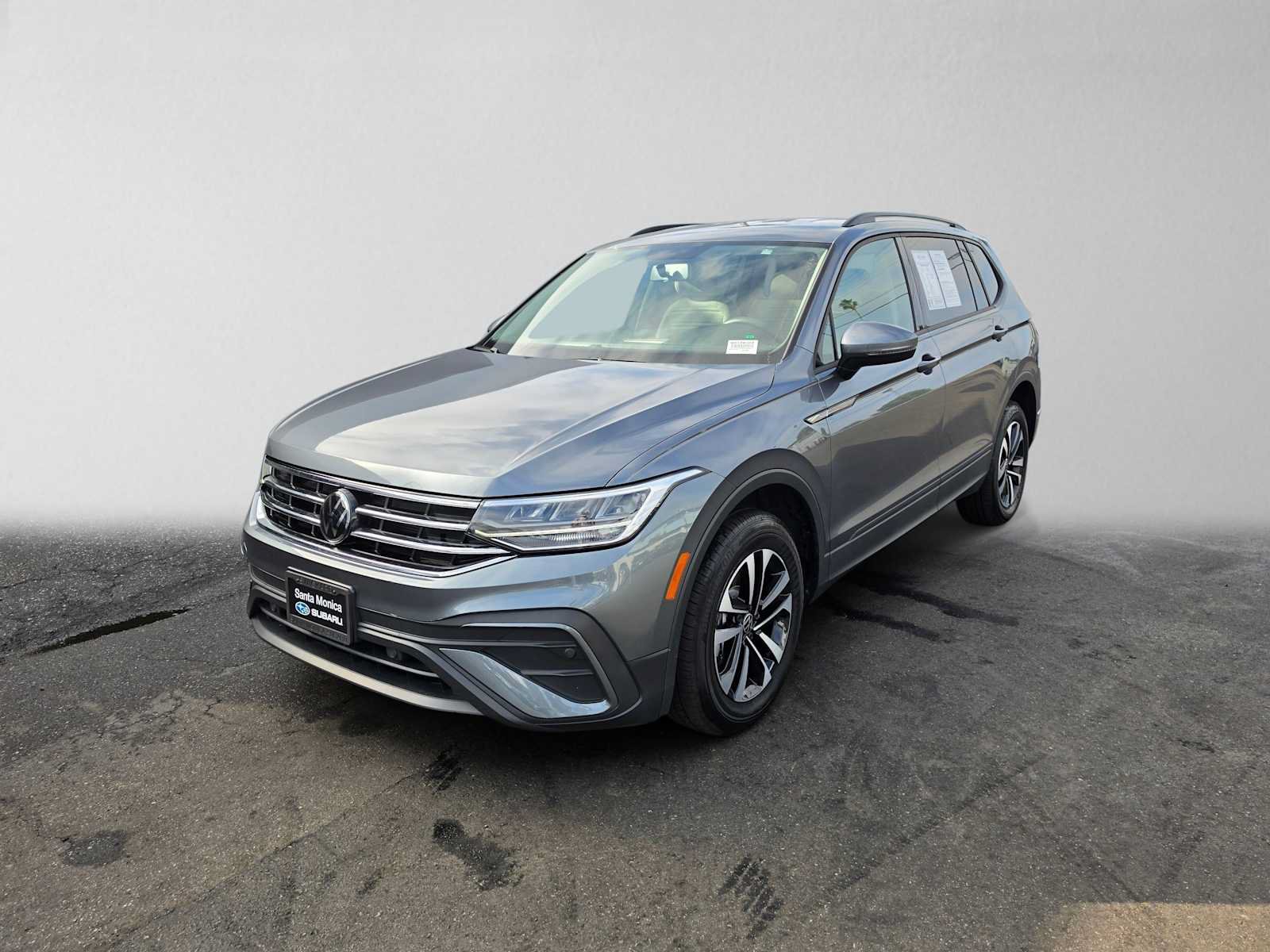 Used 2022 Volkswagen Tiguan S FWD image 7
