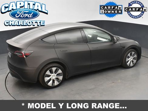 Used 2022 Tesla Model Y Long Range image 27