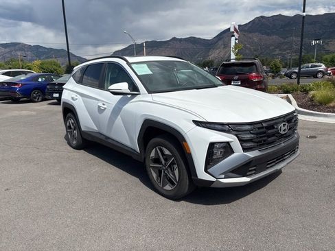 Used 2025 Hyundai Tucson SEL image 3