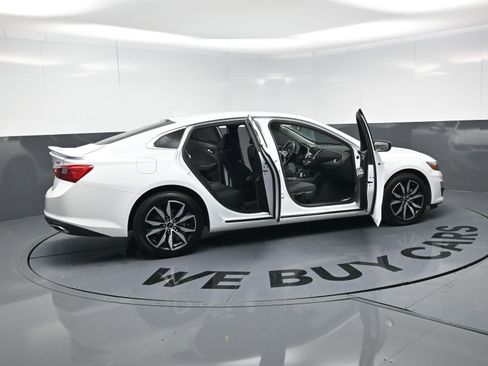 Certified 2024 Chevrolet Malibu RS image 24