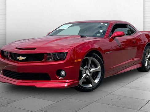 Used 2013 Chevrolet Camaro SS w/ RS Package RWD image 11