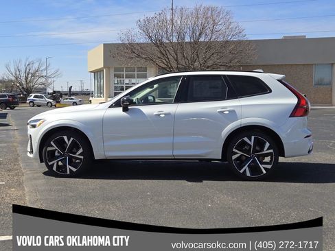 Used 2026 Volvo XC60 B5 Ultra w/ Protection Package Premier AWD/4WD image 3