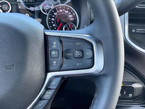 Used 2026 RAM 2500 Big Horn AWD/4WD image 11