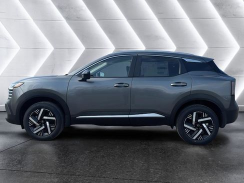 New 2026 Nissan Kicks SV w/ SV Premium Package image 5