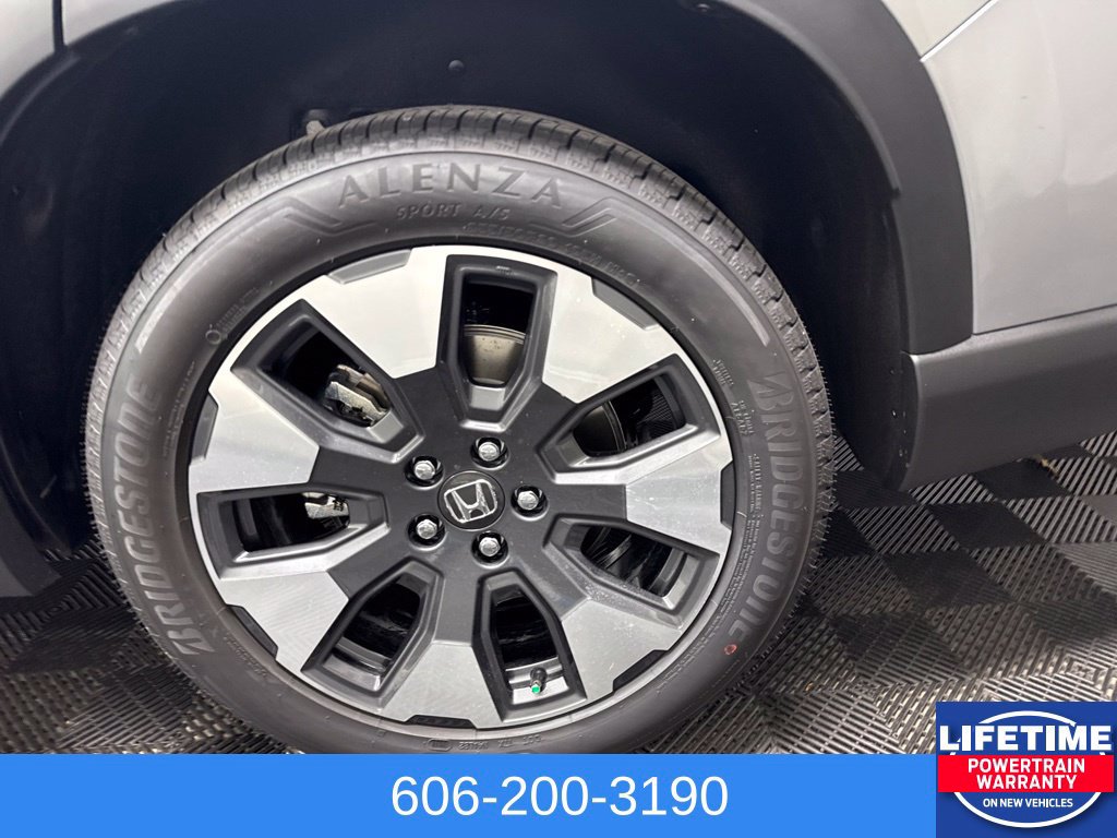 New 2026 Honda Pilot Elite image 12
