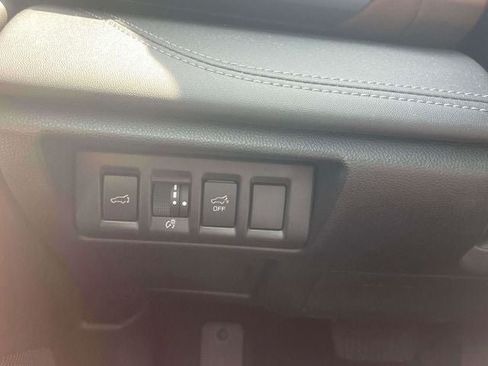 Used 2024 Subaru Outback Touring XT AWD/4WD image 24