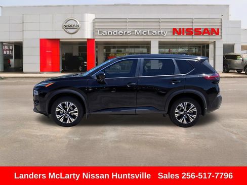Used 2023 Nissan Rogue SV FWD image 8