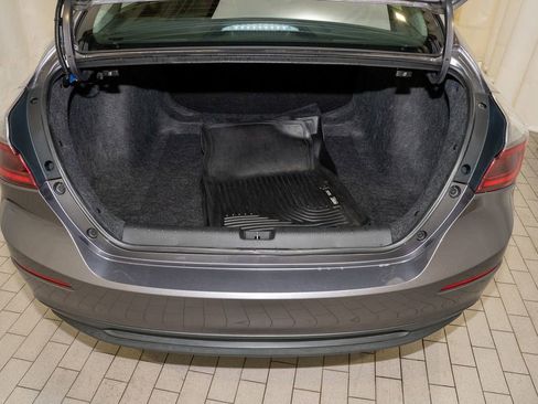 Used 2020 Honda Insight EX image 5