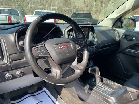 Used 2015 GMC Canyon SLE w/ All-Terrain Adventure Package image 21