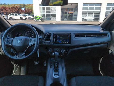 Used 2022 Honda HR-V Sport image 13